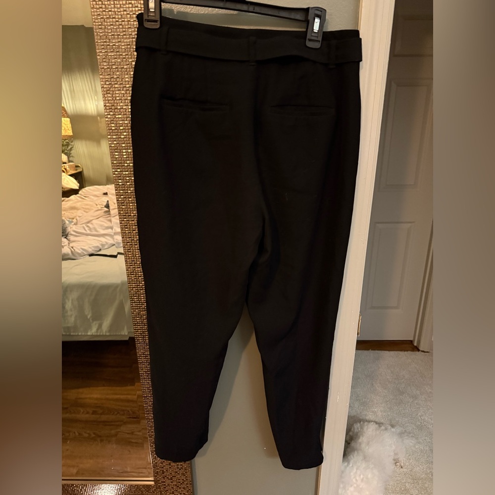 White House Black Market Elegant Black Trousers with Belt - Picture 5 of 5